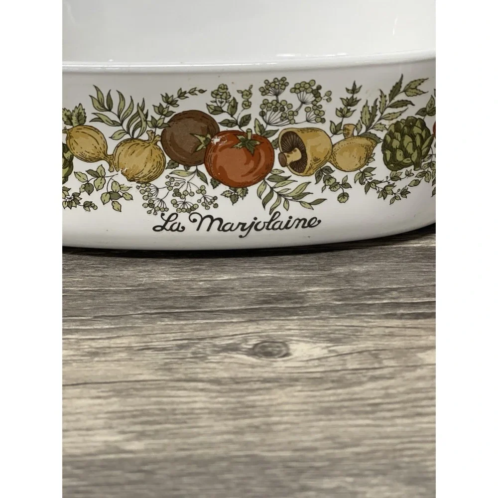 Vintage CorningWare La Marjolaine A-2-B 2 Qt Casserole Baking Dish USA